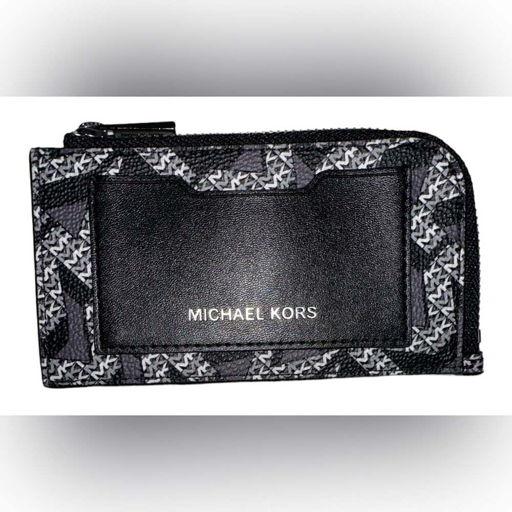 Michael Kors- Men’s Cooper L-Zip Wallet- NWOT